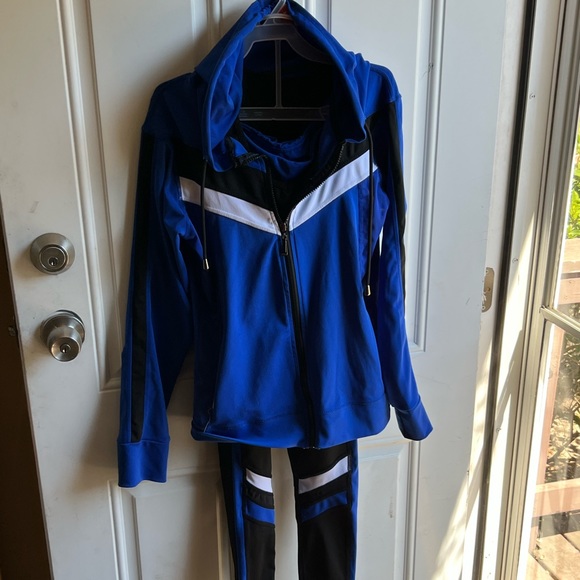 Combo - Picture 2 of 3